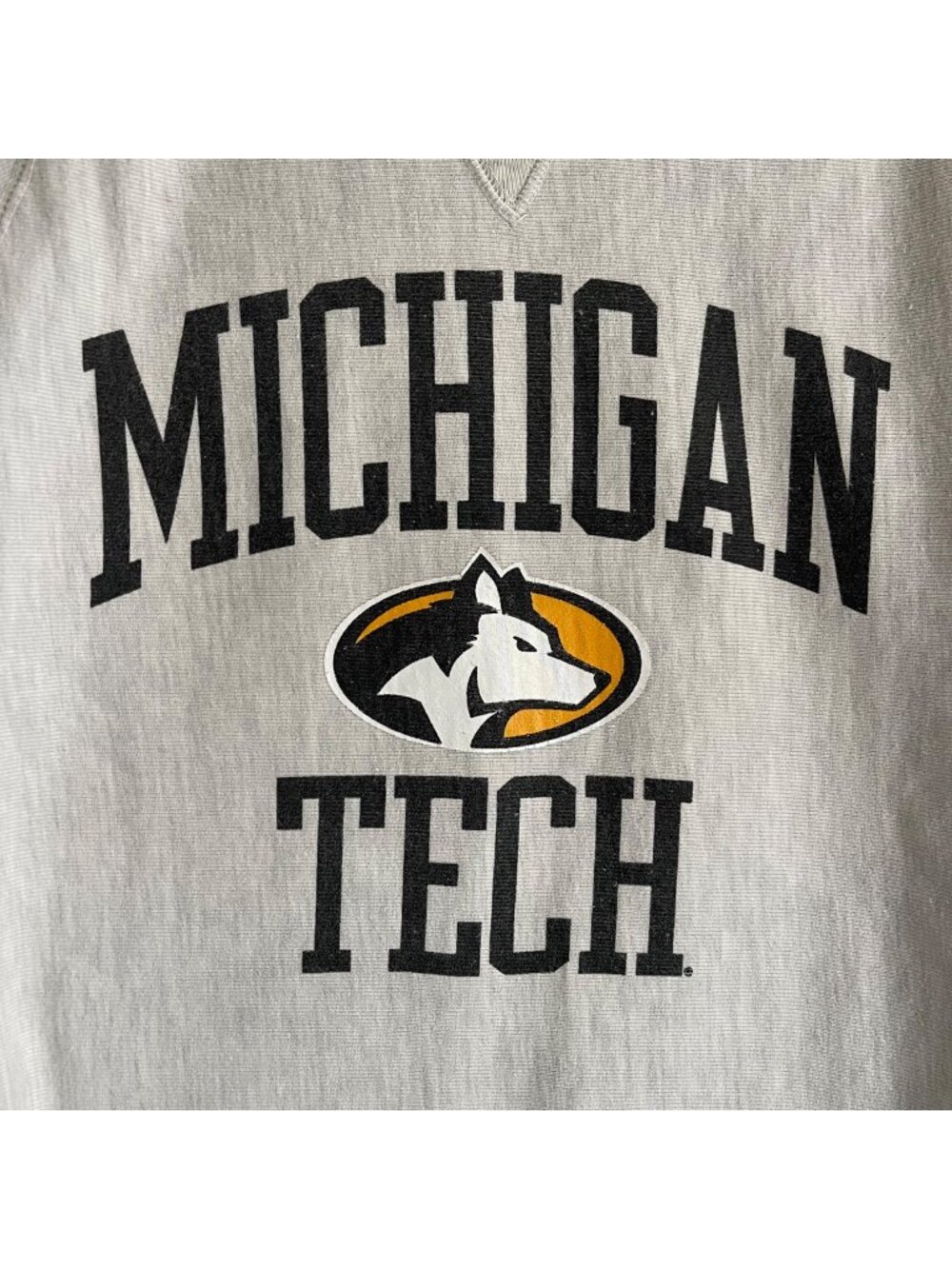 Champion Reverse Weave Michigan Tech Crewneck Sweatshirt Size Small Gray Huskies